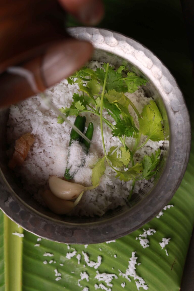 Chutney paste preparation with water