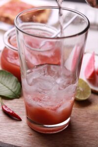 Sweetening beverage with sugar