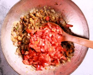Spices blend for flavorful brinjal.