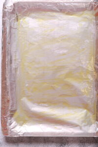 Greasing tray for non-stick.