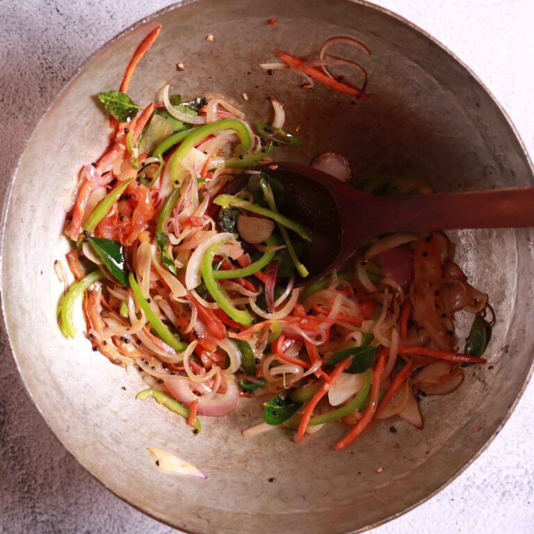 Veggie Semiya Upma Cooking