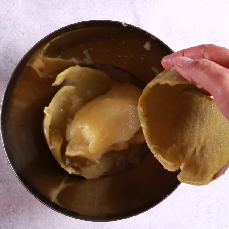 Mango peeling process