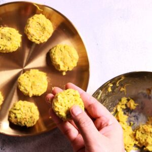 Small fried kofta balls for making Lauki Ka Kofta recipe