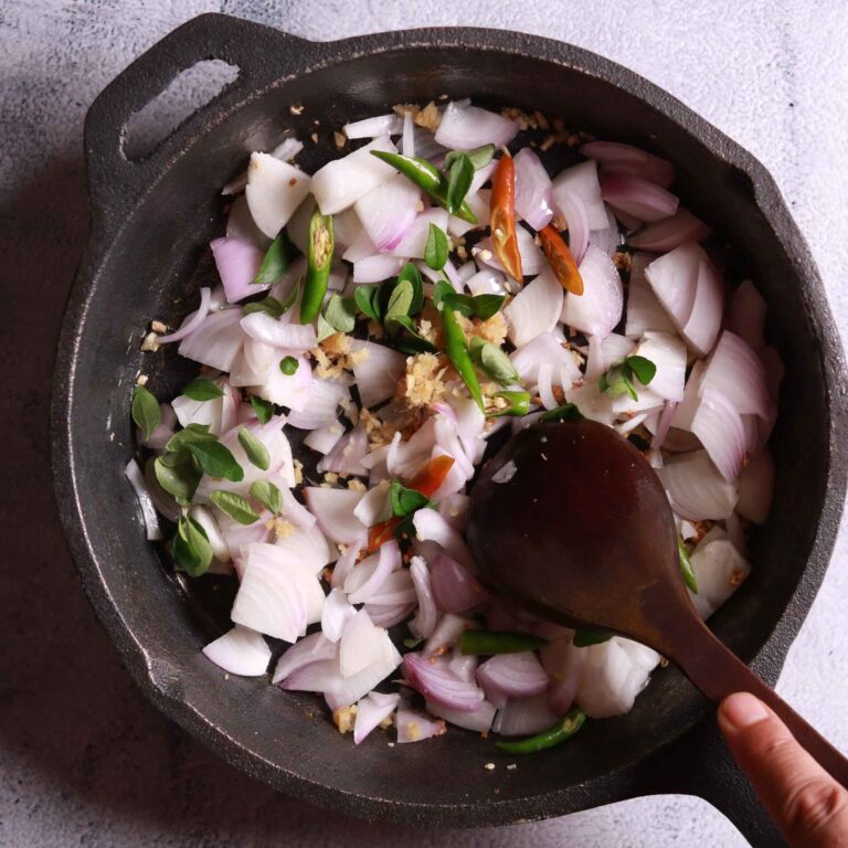 Sautéing garlic and onions