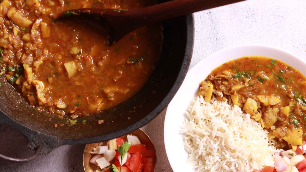 Potato curry with rice salad