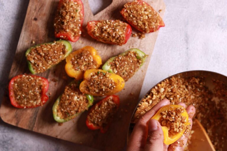 Stuffing bell peppers