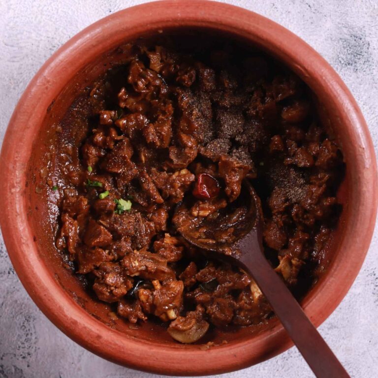 Simmering mutton mixture