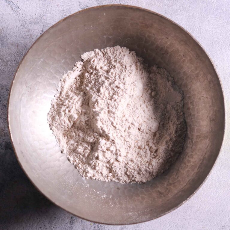 Mixing flour and salt