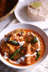 Kerala fish curry served