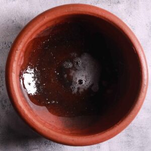 Spluttering mustard seeds