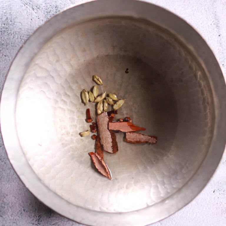 Sautéing whole spices