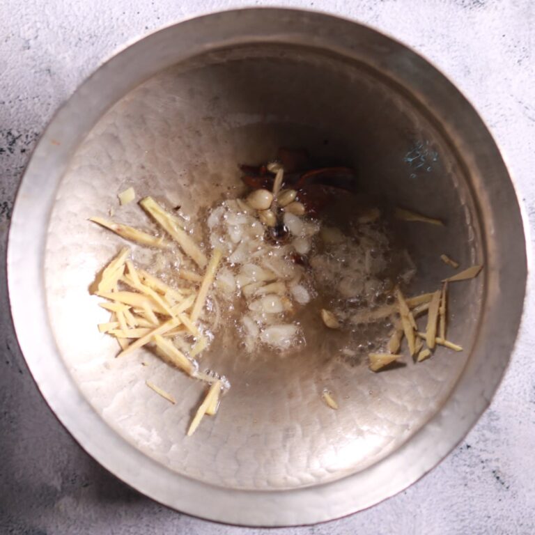 Garlic ginger sautéing pan