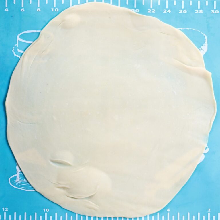 Rolling dough balls
