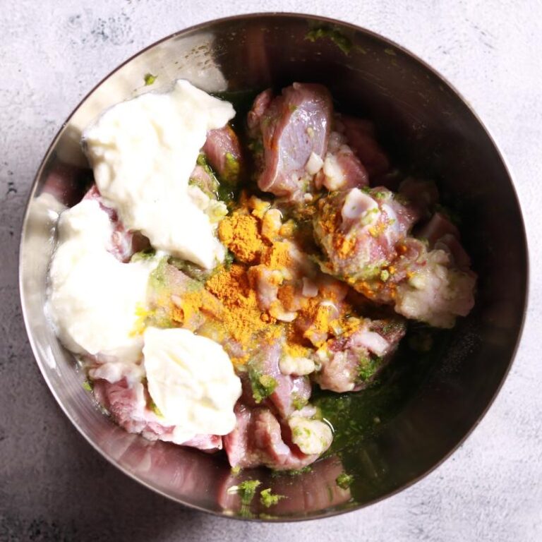 Green chilli ginger paste