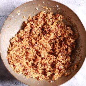 Cooling mixture in pan