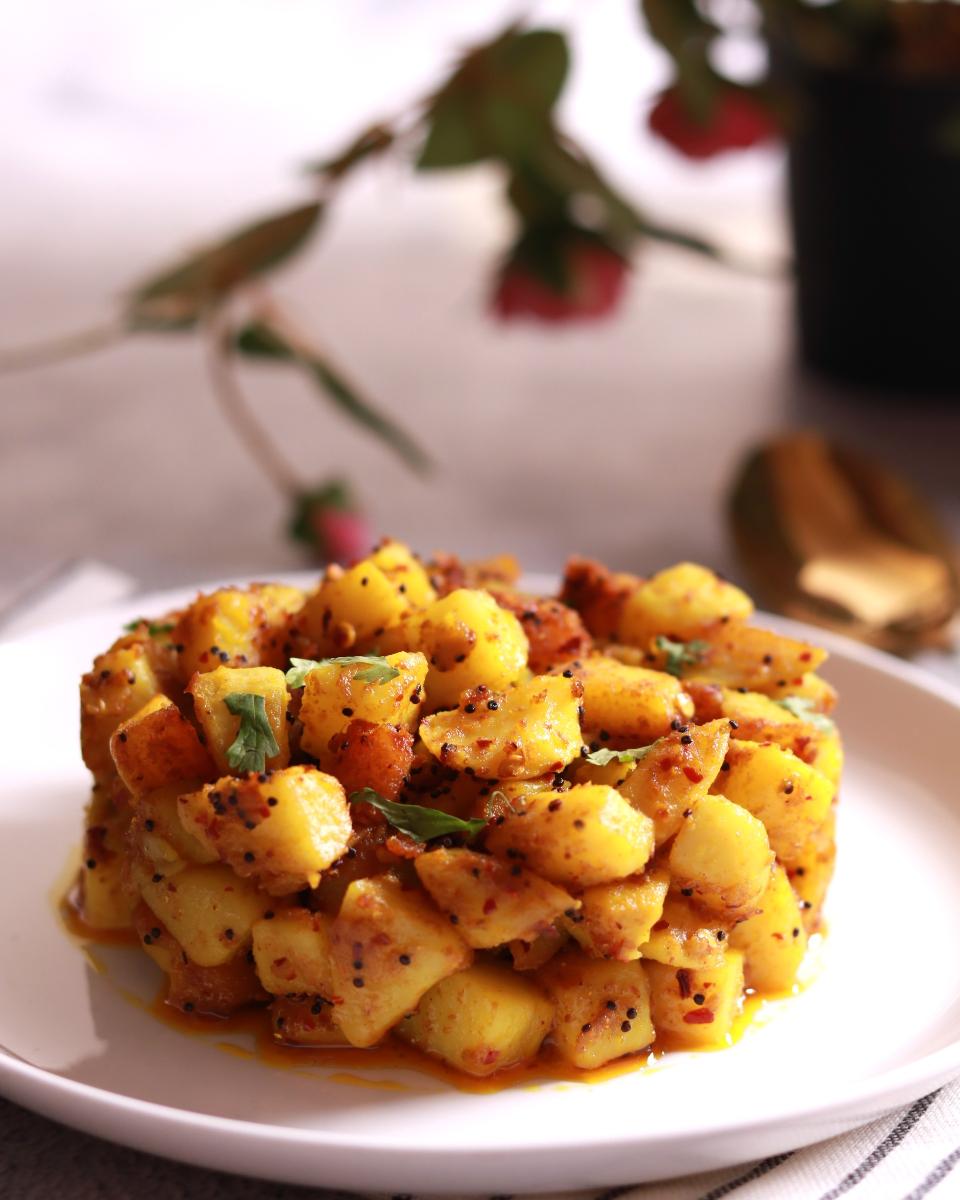 Aloo Ke Gutke:- Uttarakhand style spiced Potatoes