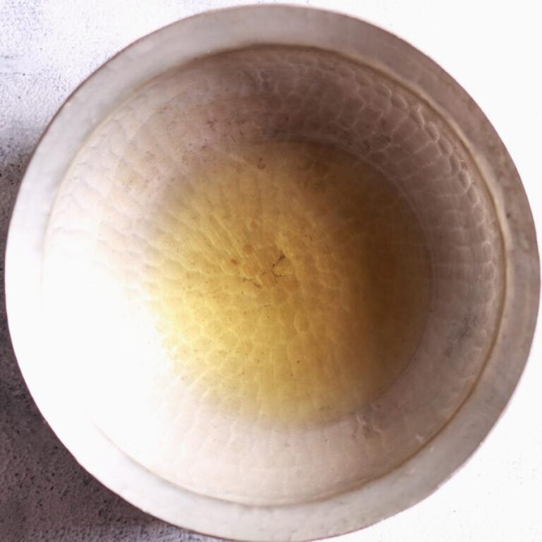 heating oil in pan