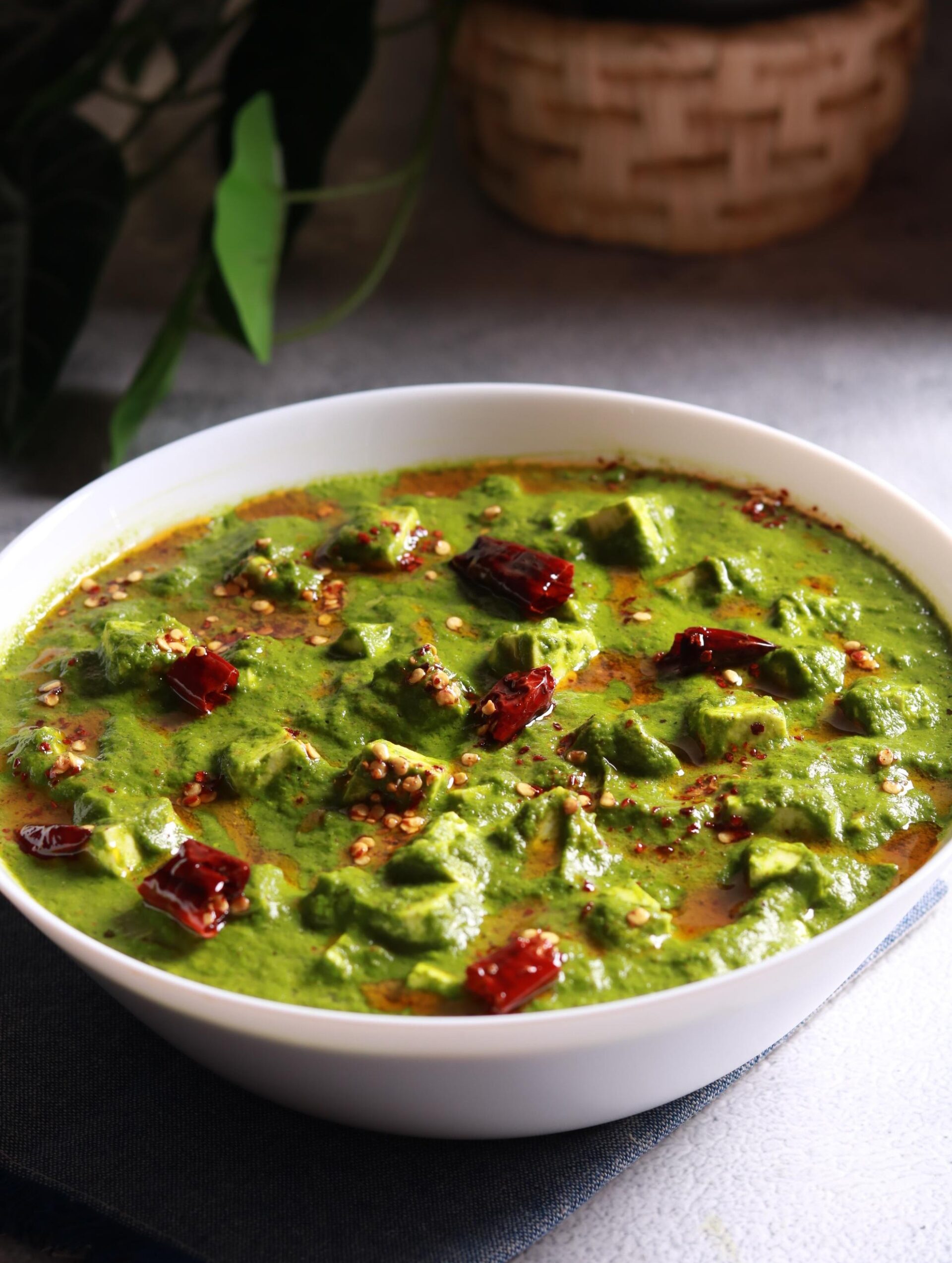 Home Style Traditional Palak Paneer Recipe : (Spinach and Cottage Cheese Curry)
