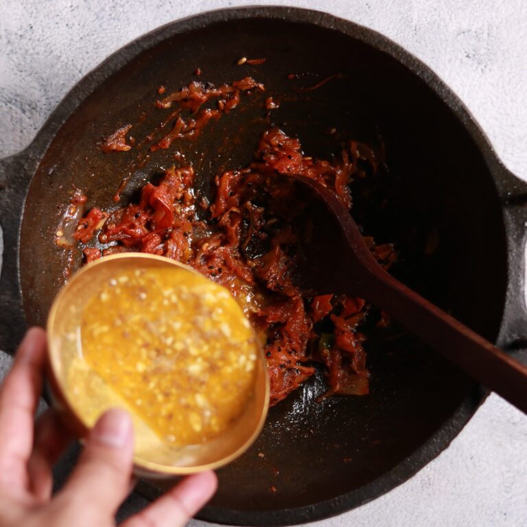Masala paste cooking stage