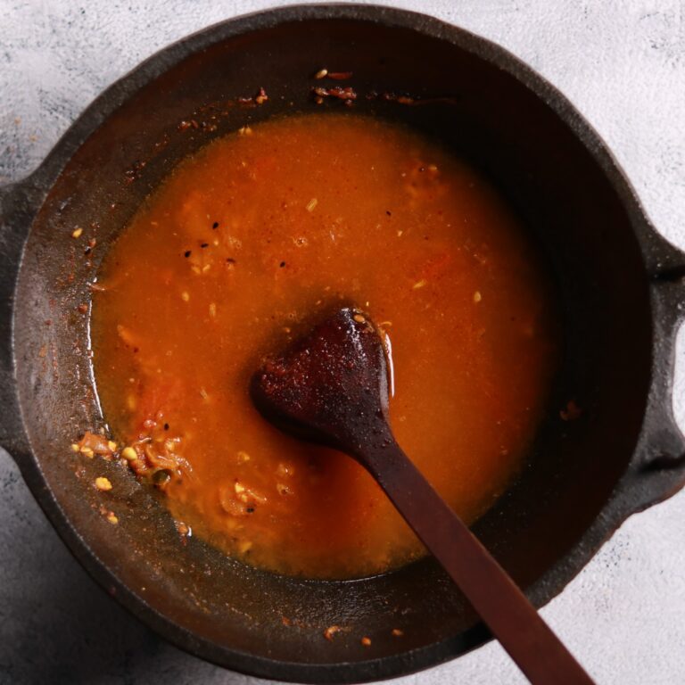Water boiling curry mixture