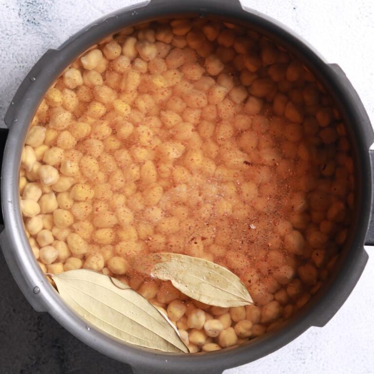 Chickpeas spices pressure cooker ingredients