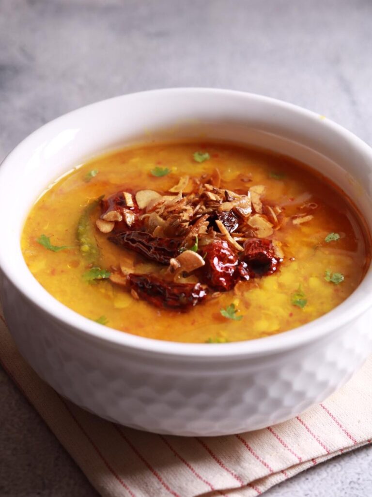 Lahsooni Dal Tadka